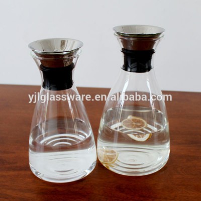 Hot selling hand made classical  1L and 1.5L borosilicate glass carafe